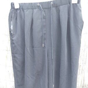 I AM I Black Dress Pants Loose Baggy Calf or Ankle Length Cropped - Size F or 6